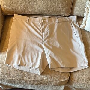 Roundtree & Yorke Tan Flat Front Shorts
